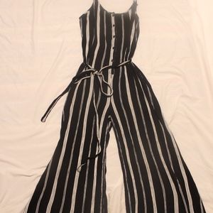 Forever 21 | striped jumpsuit